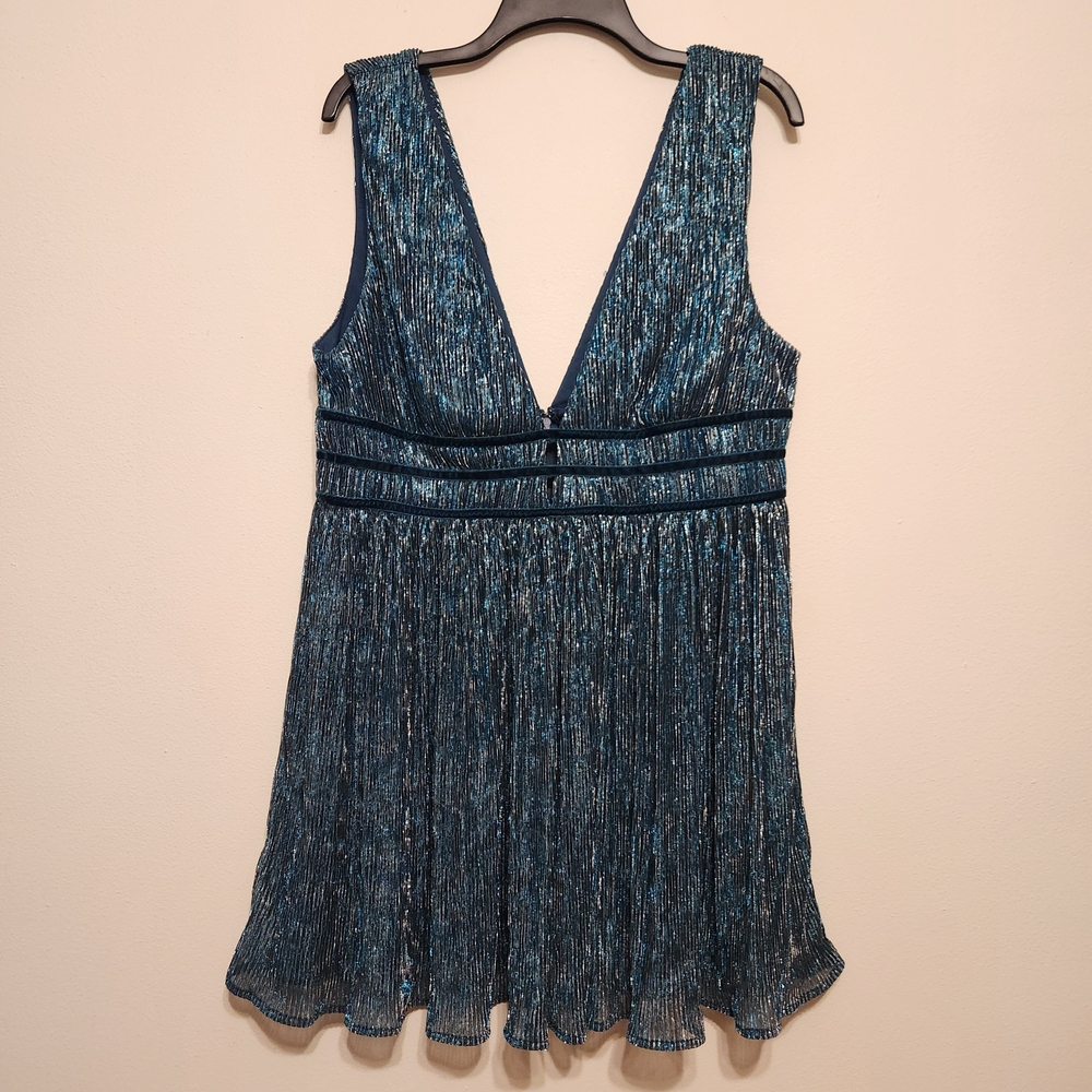 Lulus Shimmering Smokeshow Teal Metallic Mini Dress